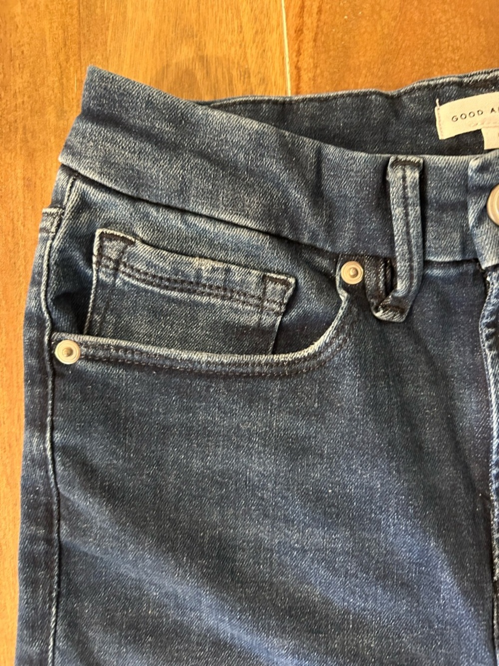 Good American Always fits good Classic slim. 00-4. NWT. - Picture 5 of 6